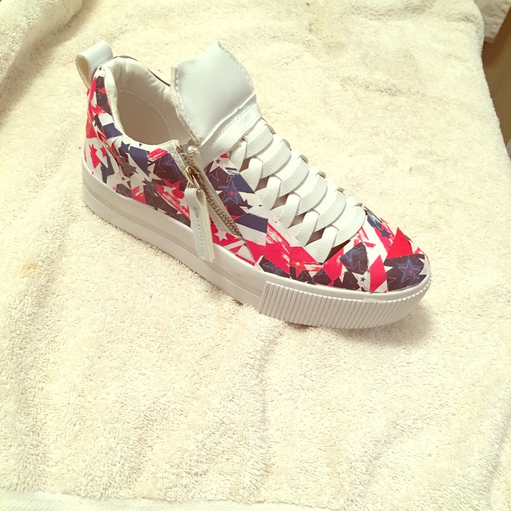 Customizable sneakers